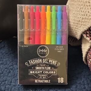 Loddie Doddie Fashion Gel Pens Set - 18 Bright Colors NIB!